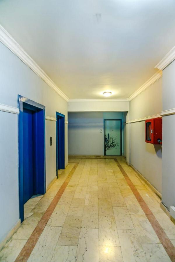 Lux Family Apartment In City Center Baku Exterior photo